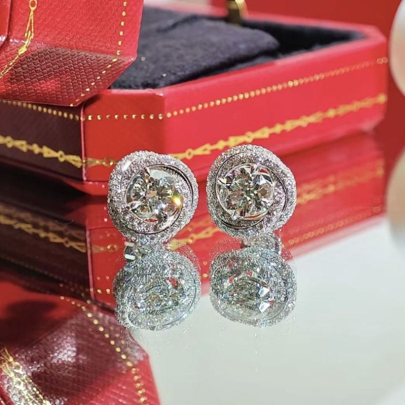 Ca*t1er earrings